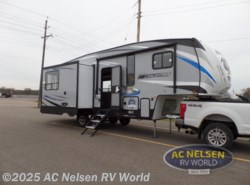 New 2020 Forest River Cherokee Arctic Wolf 285DRL4 available in Shakopee, Minnesota