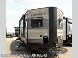 Used 2017 Forest River Cherokee Cascade 274VFK available in Shakopee, Minnesota
