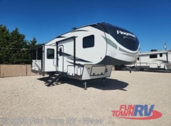 Used 2023 Forest River Flagstaff Super Lite 528lKRL available in Hewitt, Texas