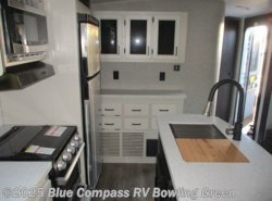 New 2021 Highland Ridge Light LT312BHS available in Bowling Green, Kentucky