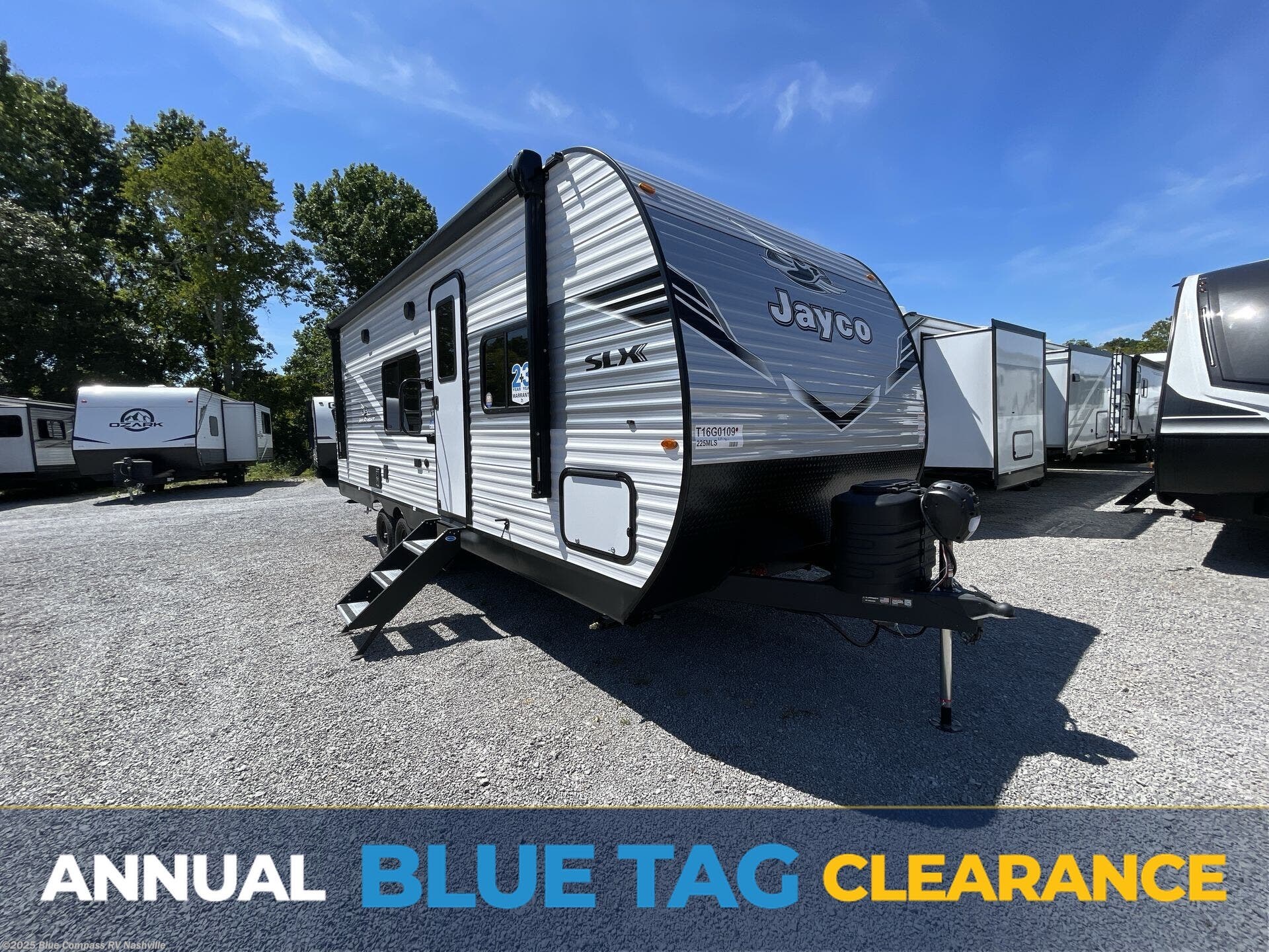 New 2026 Jayco Jay Flight SLX 225MLS available in Lebanon, Tennessee