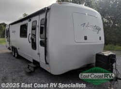 Used 2012 Keystone Vantage 32FLS available in Bedford, Pennsylvania