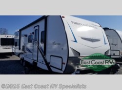 New 2020 Coachmen Freedom Express Select 29SE available in Bedford, Pennsylvania
