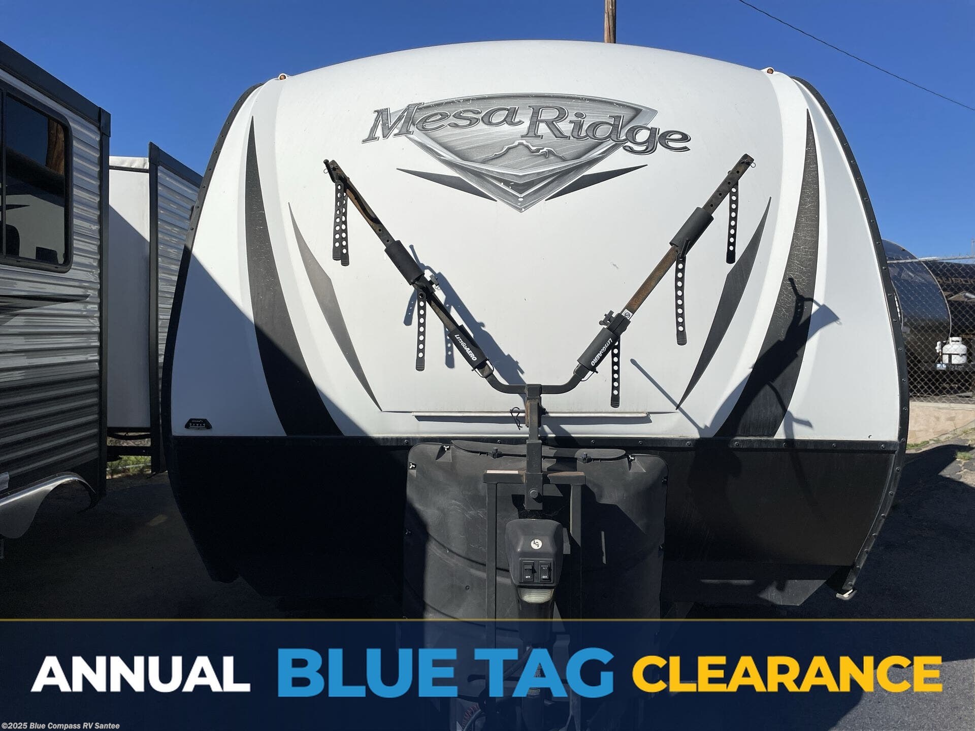 Used 2020 Highland Ridge Mesa Ridge Lite Mesa Ridge Lite MR2402BH available in Santee, California