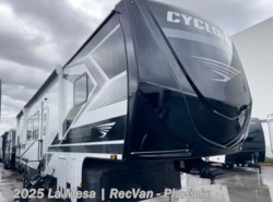 New 2026 Heartland Cyclone 3914 available in Phoenix, Arizona