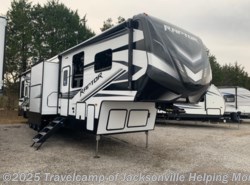 New 2021 Keystone Raptor 423 available in Jacksonville, Florida