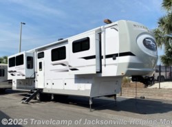 New 2021 Palomino Columbus RIVER RANCH 390RL available in Jacksonville, Florida