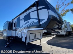 New 2022 Keystone Raptor 415 available in Jacksonville, Florida