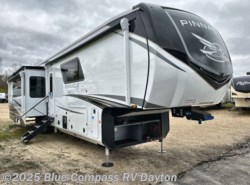 New 2025 Jayco Pinnacle 38FBRK available in New Carlisle, Ohio