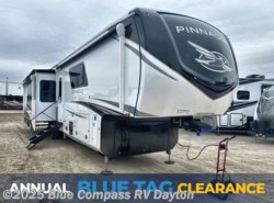 New 2025 Jayco Pinnacle 38FBRK available in New Carlisle, Ohio