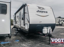 New 2018 Jayco Jay Flight SLX 324BDS available in Fort Worth, Texas