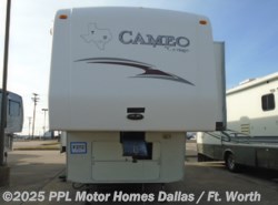 Used 2009 Carriage Cameo 36FWS available in Cleburne, Texas