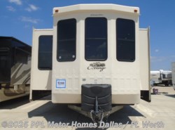 Used 2017 Forest River Cedar Creek Cottage 40CCK available in Cleburne, Texas