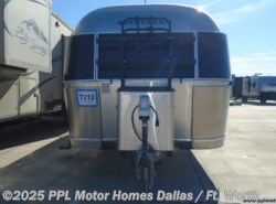 Used 2016 Airstream International Signature 30 SIGNATURE available in Cleburne, Texas