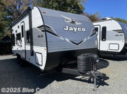 New 2026 Jayco Jay Flight SLX 210QB available in Rural Hall, North Carolina