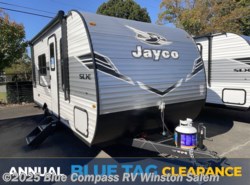 New 2026 Jayco Jay Flight SLX 175FQ available in Rural Hall, North Carolina