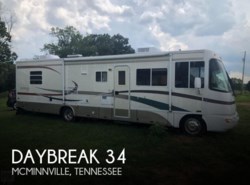 Used 2002 Thor Motor Coach Daybreak 34 available in Mcminnville, Tennessee