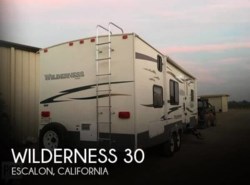 Used 2009 Fleetwood Wilderness 30 available in Escalon, California