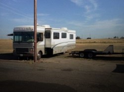 Used 2000 Fleetwood Bounder 36S available in Sacramento, California