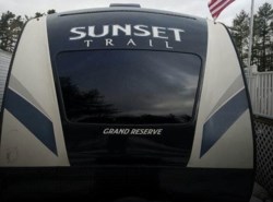 Used 2017 CrossRoads Sunset Trail Grand Reserve 28BH available in Lyme, New Hampshire