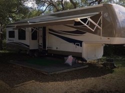 Used 2009 Holiday Rambler Presidential Suite Holiday Rambler 37SKQ available in Dale, Texas