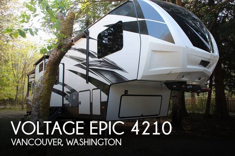 Used 2018 Dutchmen Voltage Epic 4210 available in Vancouver, Washington