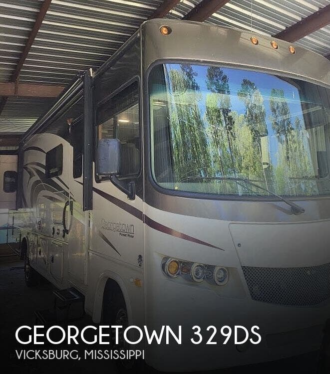 Used 2015 Georgetown 329DS available in Vicksburg, Mississippi