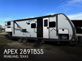 Used 2018 Coachmen Apex 289TBSS available in Pearland, Texas