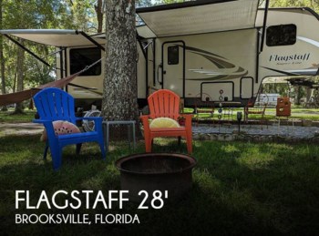 Used 2019 Forest River Flagstaff Super Lite 528IKWS available in Brooksville, Florida