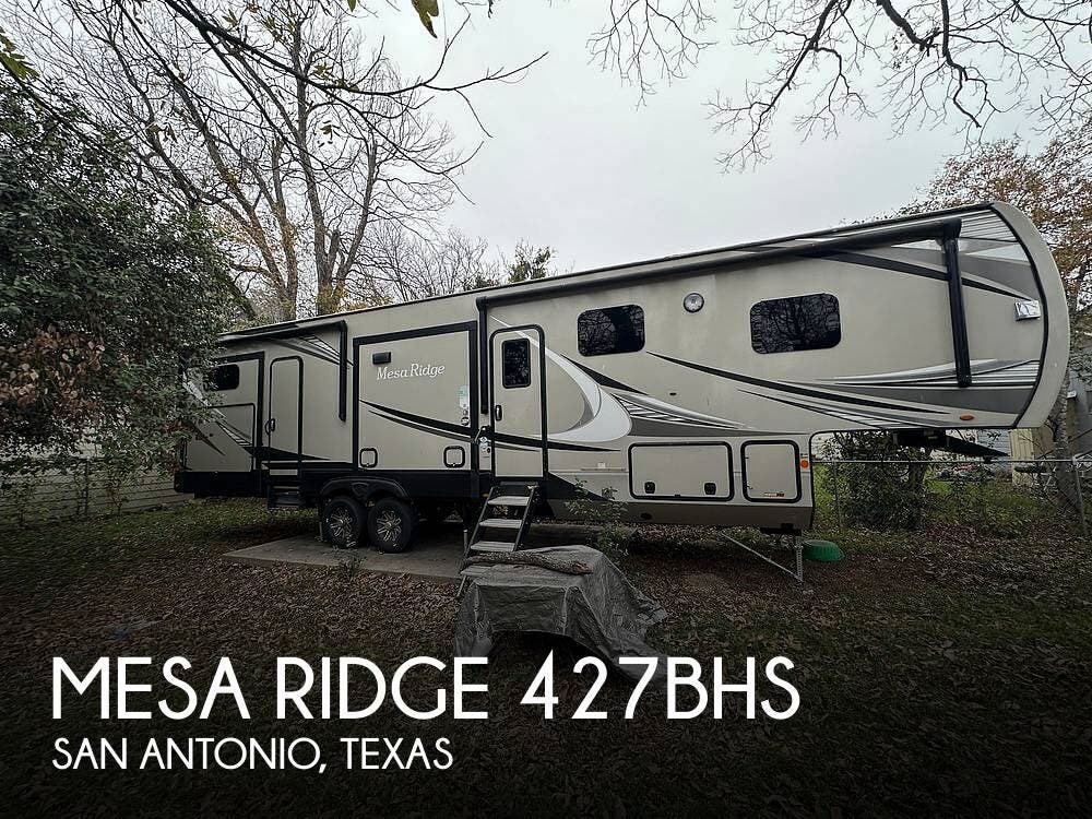 Used 2021 Open Range Mesa Ridge 427BHS available in San Antonio, Texas