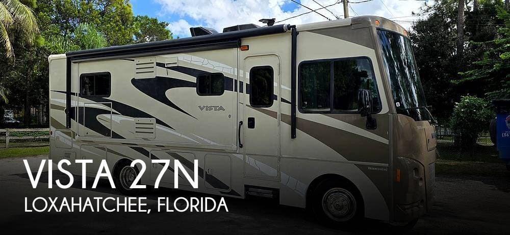 Used 2015 Winnebago Vista 27N available in Loxahatchee, Florida
