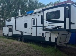 Used 2022 Keystone Montana High Country 377fl available in Lutz, Florida