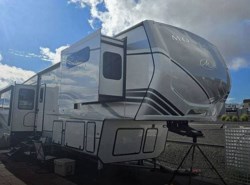 Used 2022 Keystone Montana 3781RL available in Naches, Washington
