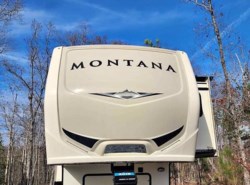 Used 2018 Keystone Montana 3700 LK available in Ellijay, Georgia
