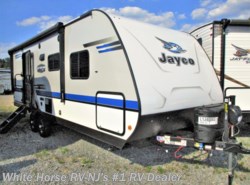 New 2020 Jayco Jay Feather 22RB Rear Bath Dinette/Fridge Slide available in Williamstown, New Jersey