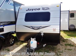 New 2020 Jayco Jay Flight SLX 183RB Queen w/Rear Bath & Dinette Slideout available in Williamstown, New Jersey