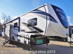 New 2020 Jayco Seismic 4113 Double Slideout w/12'6