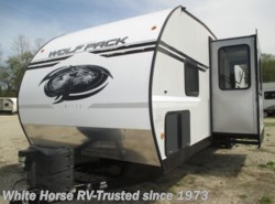 Used 2020 Forest River Cherokee Wolf Pack 25PACK12+ Theater Seat Slide, Rear 12' Cargo available in Williamstown, New Jersey