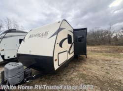 Used 2016 Dutchmen Kodiak Express 286BHSL available in Williamstown, New Jersey