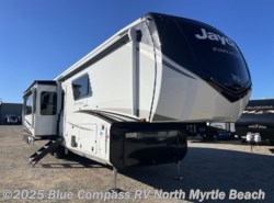New 2026 Jayco Pinnacle 36FBTS available in Longs, South Carolina