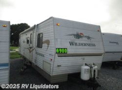 Used 2004 Fleetwood Wilderness 320DBH available in Fredericksburg, Pennsylvania