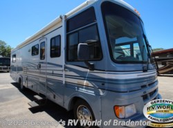 Used 2000 Fleetwood Pace Arrow available in Bradenton, Florida