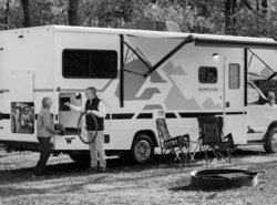 New 2026 Winnebago Sunflyer 26FE available in Rockford, Illinois