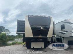 Used 2015 CrossRoads Rushmore Washington RF39WA available in Ringgold, Georgia