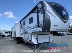 New 2021 Highland Ridge Silverstar SF427BHS available in Houston, Texas