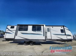 New 2021 CrossRoads Volante 33DB available in Houston, Texas