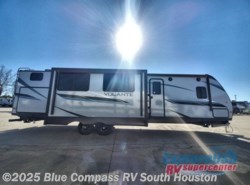 New 2021 CrossRoads Volante 33DB available in Houston, Texas