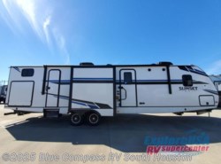 New 2021 CrossRoads Sunset Trail SS331BH available in Houston, Texas