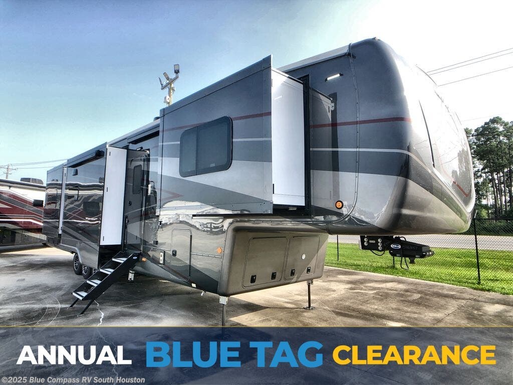 New 2025 DRV Mobile Suites MS Orlando available in Alvin, Texas