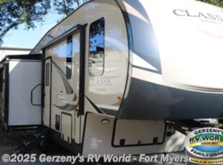 New 2019 Forest River Flagstaff available in Fort Myers, Florida